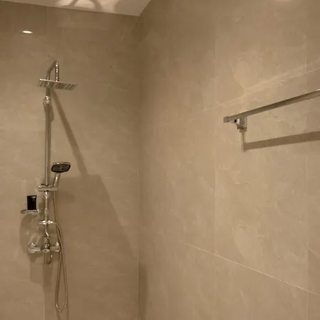Aura Luxury 01 Apartment *